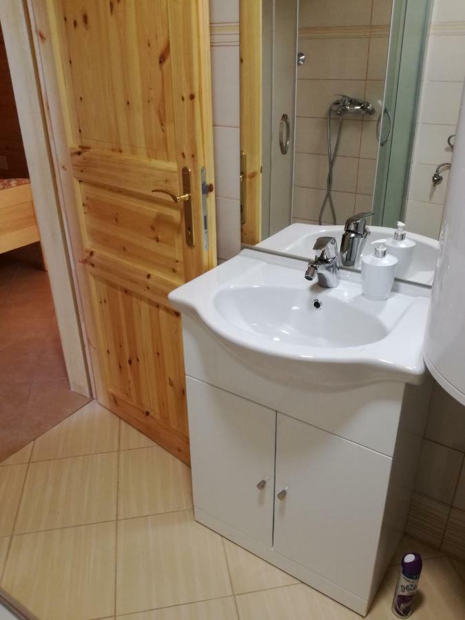 Apartmaji Vrhovnik Apartment Церкле на Горенскем Екстериор снимка